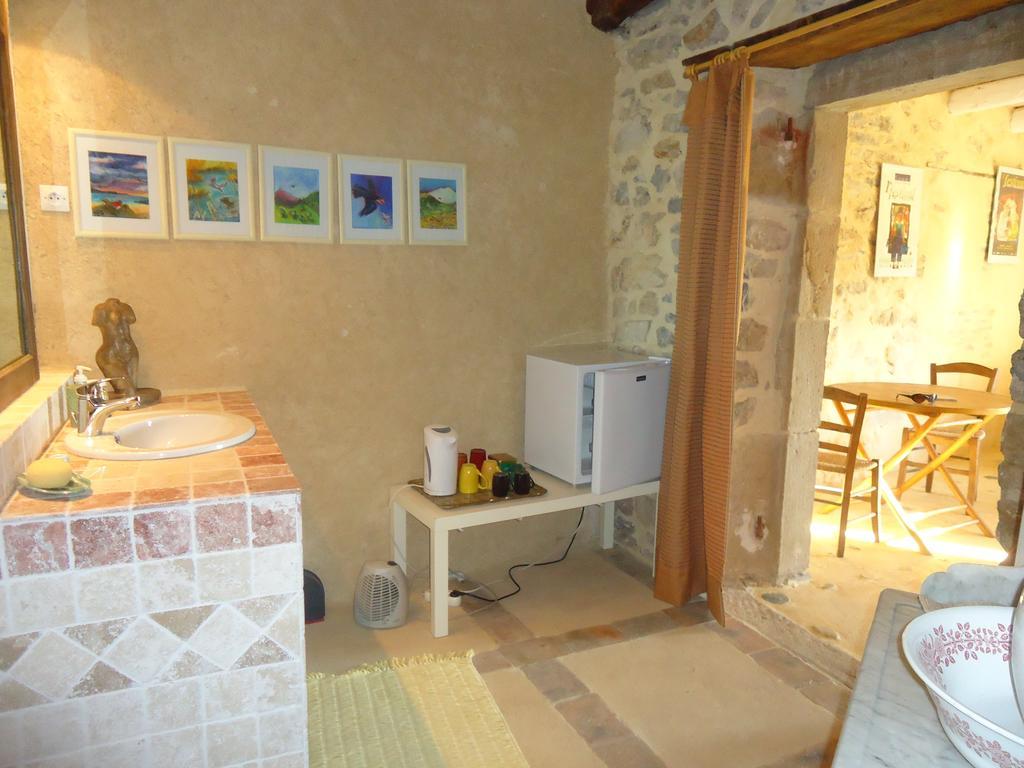 Bed and Breakfast La Colline Bleue Banne Esterno foto