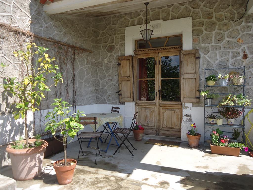 Bed and Breakfast La Colline Bleue Banne Camera foto