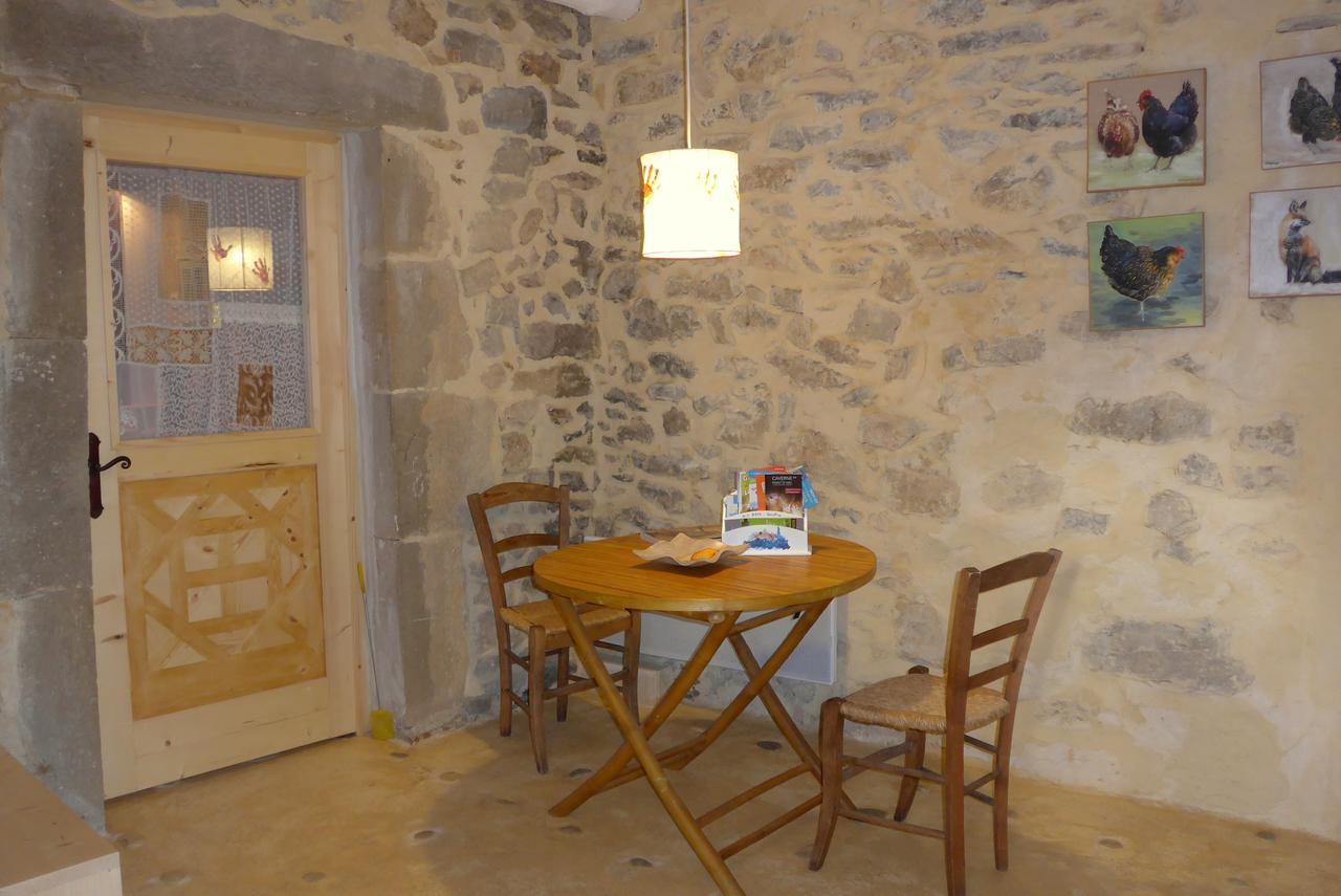 Bed and Breakfast La Colline Bleue Banne Esterno foto